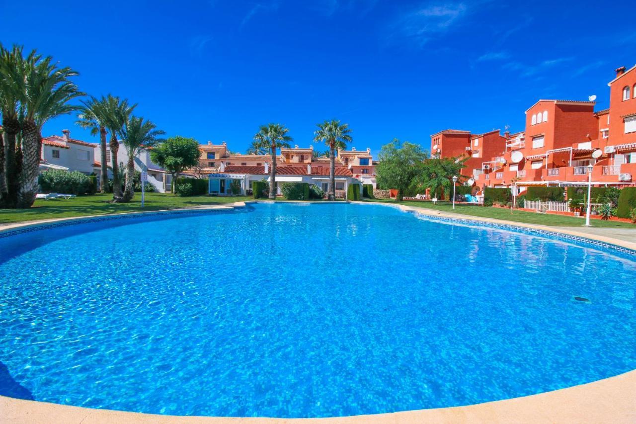 فيلا Residencial El Cortijo دينايا المظهر الخارجي الصورة