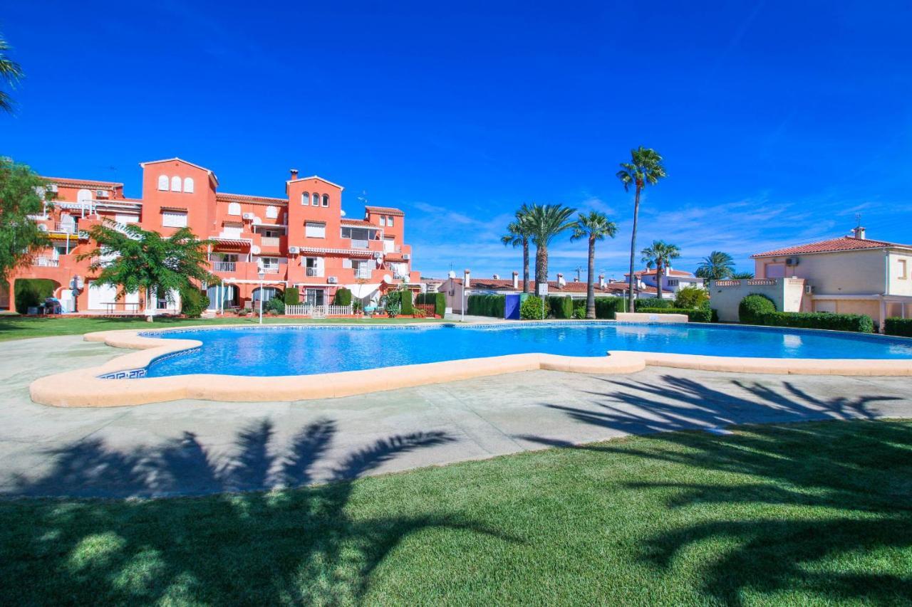 فيلا Residencial El Cortijo دينايا المظهر الخارجي الصورة