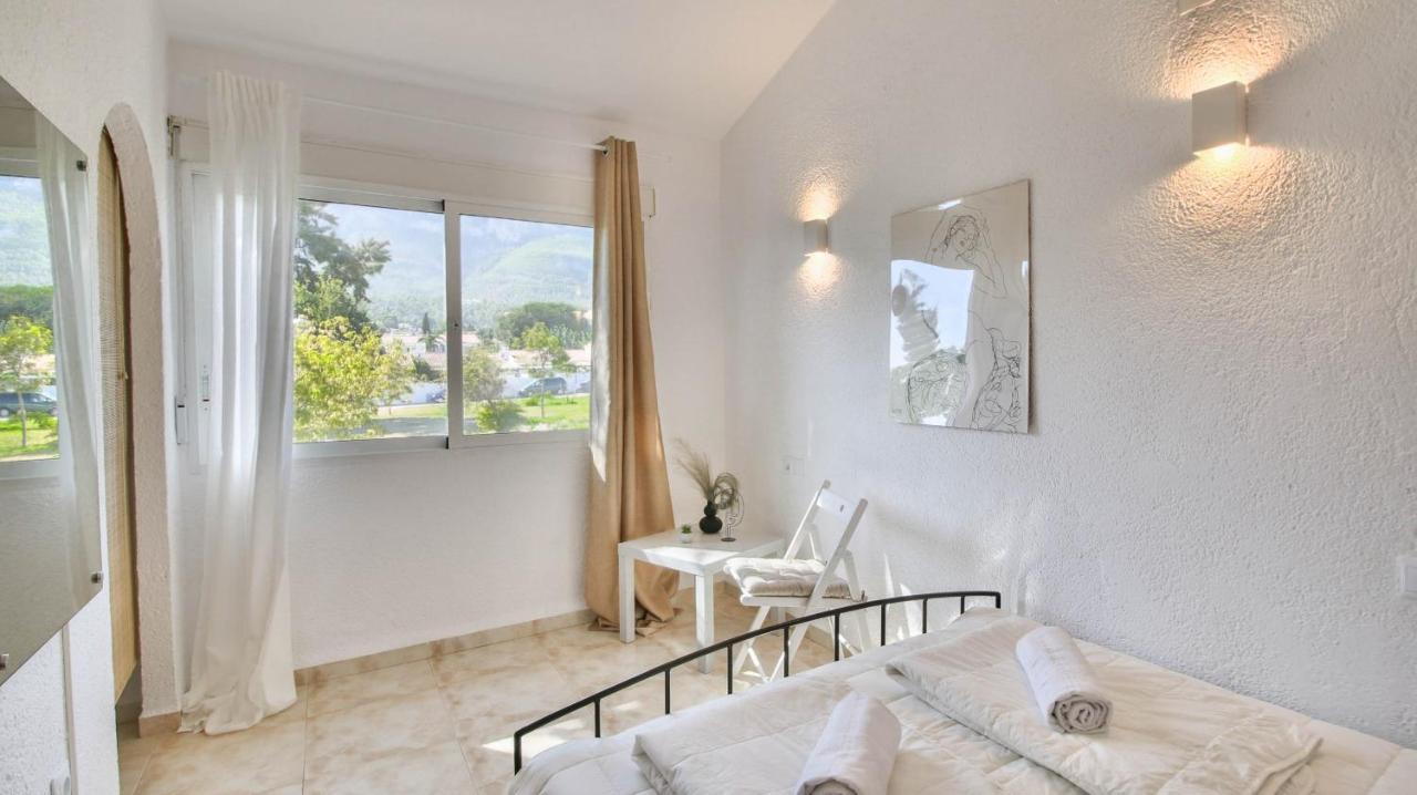 فيلا Residencial El Cortijo دينايا المظهر الخارجي الصورة