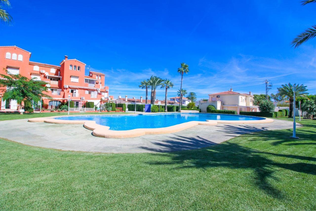 فيلا Residencial El Cortijo دينايا المظهر الخارجي الصورة